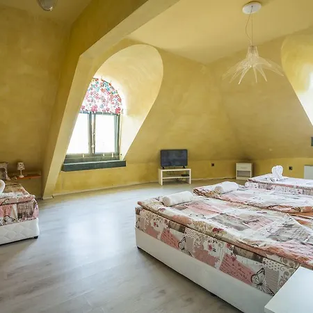 Luxury Penthouse Three Level Apartman *