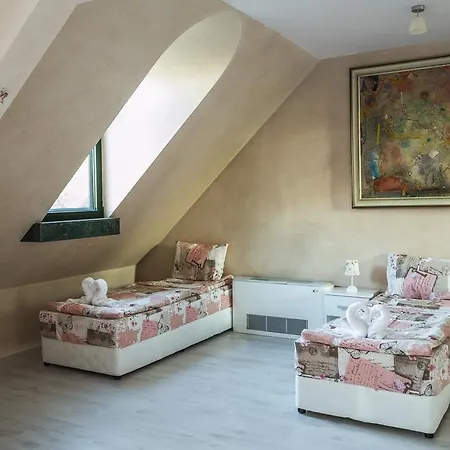 Apartment Luxury Penthouse Three Level